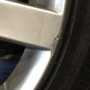 Mechanic Scratched a Wheel Mechanic Scratched a Wheel